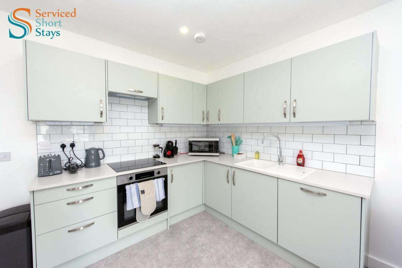 Bella, Two Bedroom Apartment Close To The Beach Margate Exterior foto